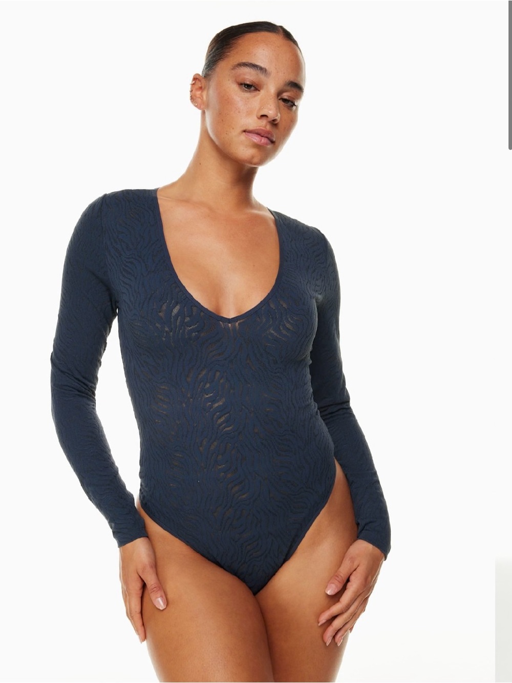 BNWT Aritzia Babaton Shapelace V Neck Bodysuit XS